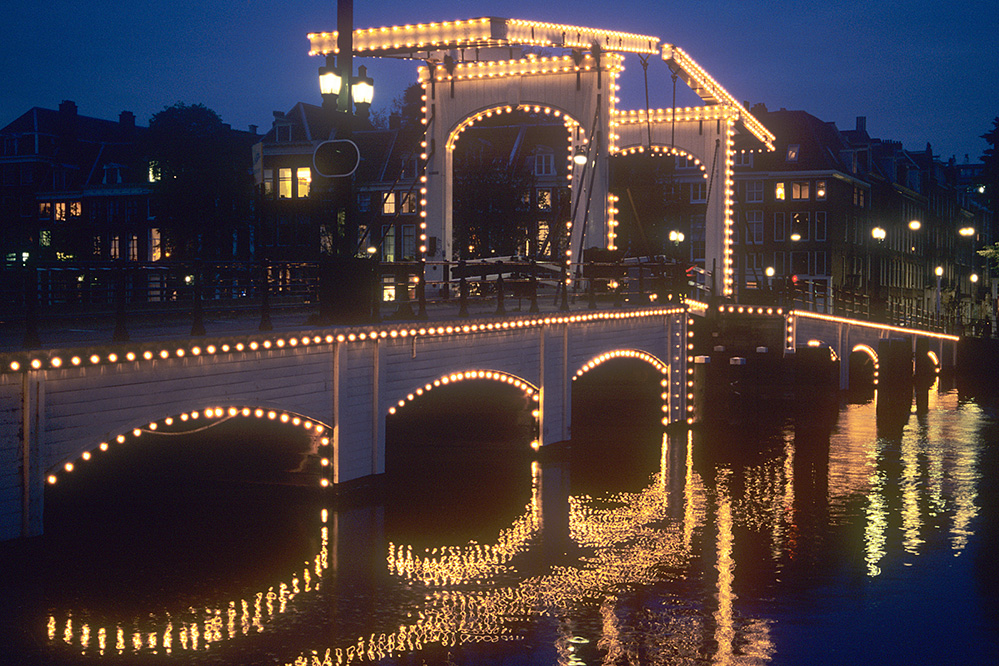 Europe Skinny Bridge, Amsterdam